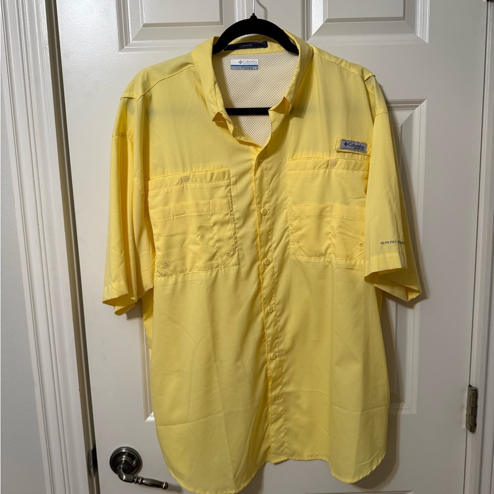 Men’s Columbia PFG short sleeve vented shirt